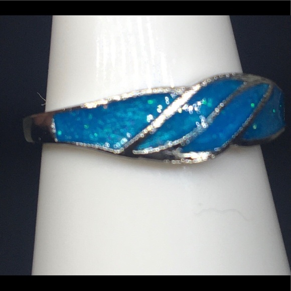 Sterling Silver Wedding Band Australian Fire Blue Opal Ring - Picture 3 of 5